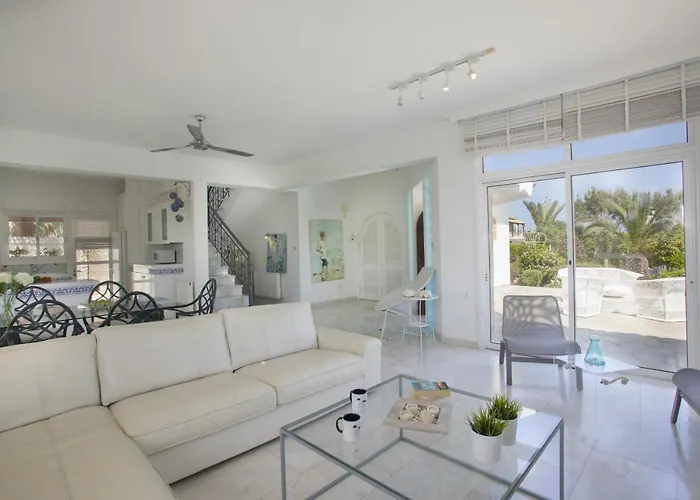 Villa Mazeri Protaras