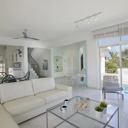 Villa Mazeri Protaras